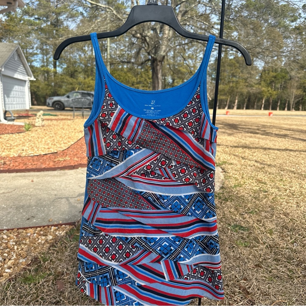 New York & Co Tank Top Summer Layered fabric multi color women Medium
